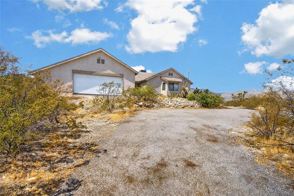 8075 Sally Street, Las Vegas, NV 89166 — photo 4