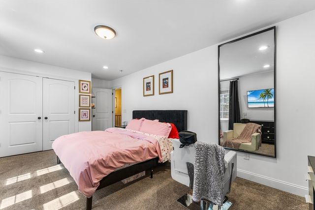 62 Britton St, Chicopee, MA 01020