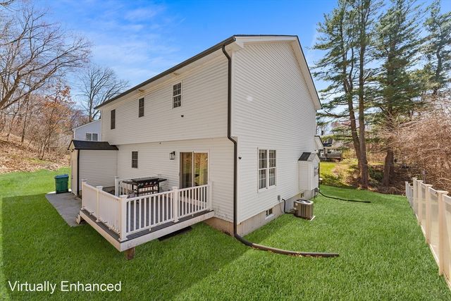 62 Britton St, Chicopee, MA 01020