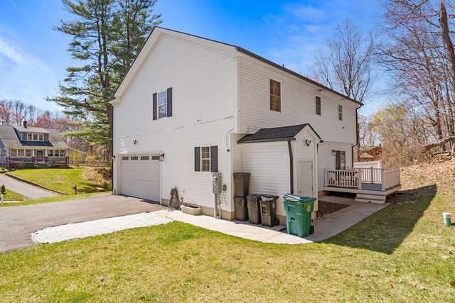 62 Britton St, Chicopee, MA 01020