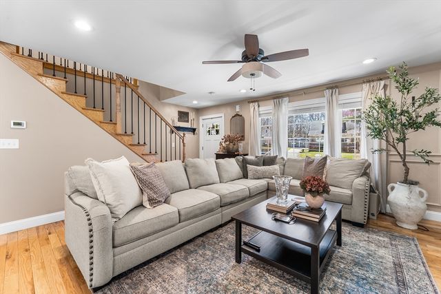 62 Britton St, Chicopee, MA 01020