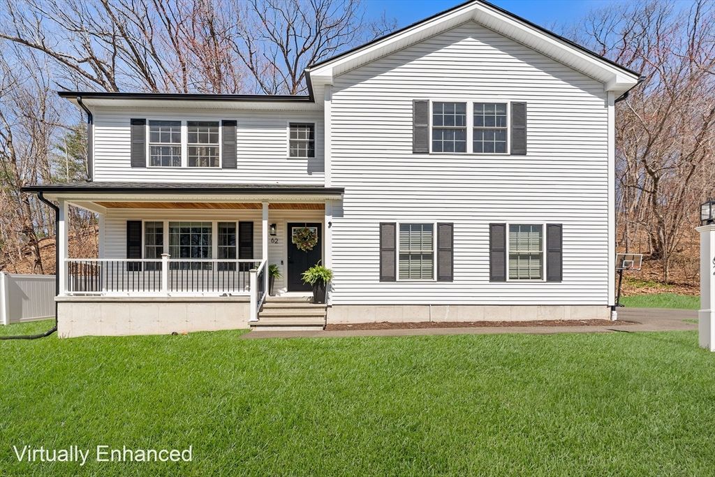 62 Britton St, Chicopee, MA 01020
