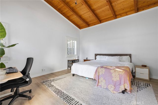 25048 Wheeler, Newhall, CA 91321