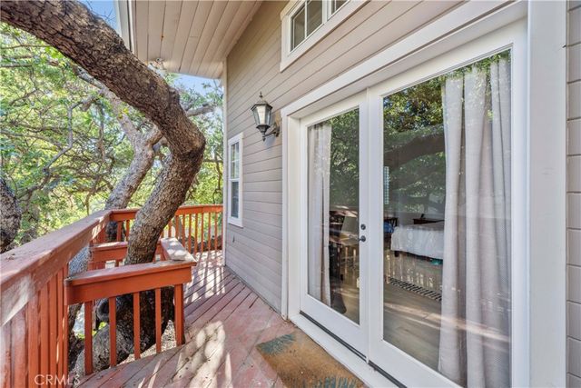 25048 Wheeler, Newhall, CA 91321