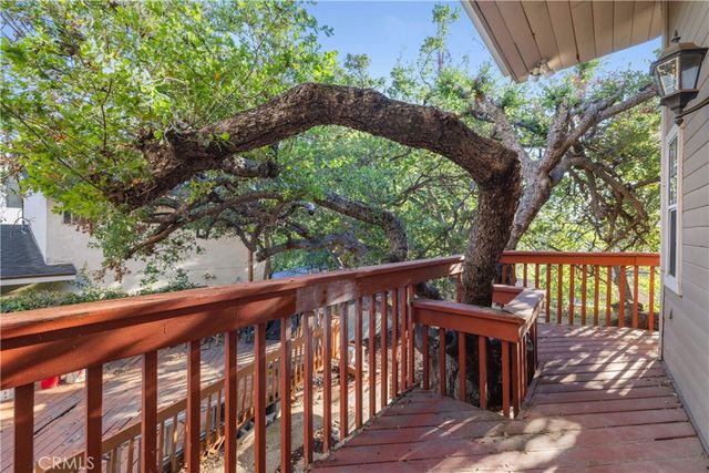 25048 Wheeler, Newhall, CA 91321