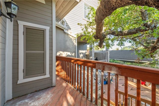 25048 Wheeler, Newhall, CA 91321