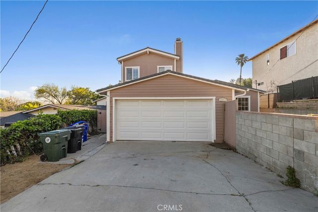 25048 Wheeler, Newhall, CA 91321