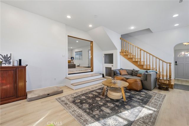 25048 Wheeler, Newhall, CA 91321