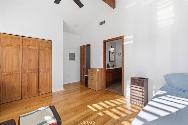 25048 Wheeler, Newhall, CA 91321