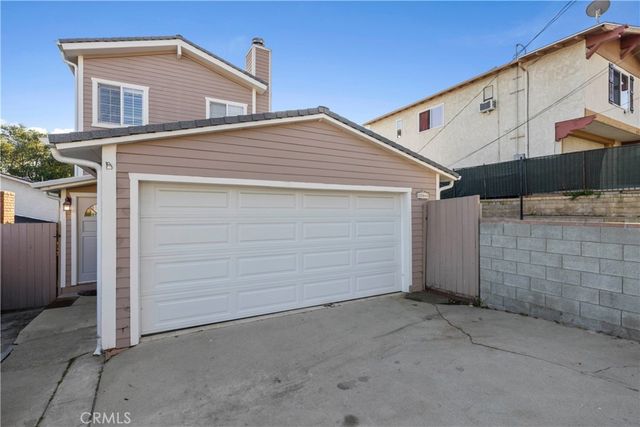 25048 Wheeler, Newhall, CA 91321