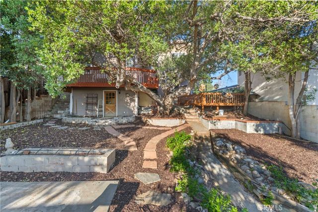 25048 Wheeler, Newhall, CA 91321