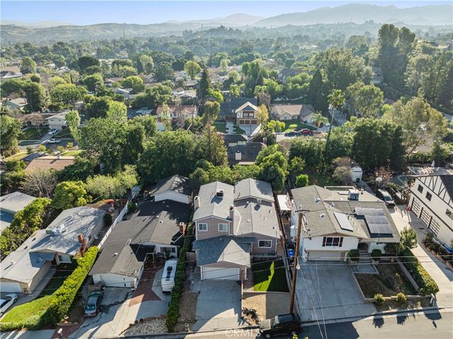 25048 Wheeler, Newhall, CA 91321