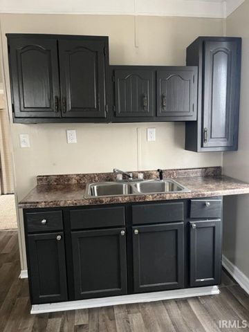 634 Walnut Street, Fort Wayne, IN 46802