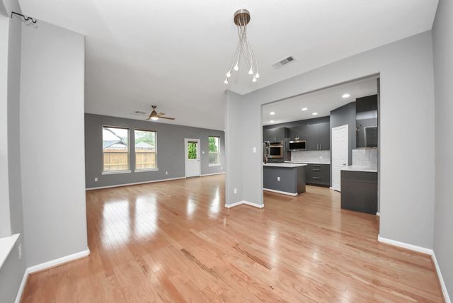 10062 Hillside Bayou Drive, Houston, TX 77080