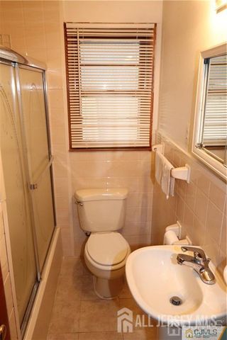 101 Stelton Road, Piscataway, NJ 08854