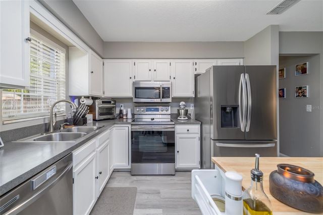 340 PARK AVENUE, Orange City, FL 32763