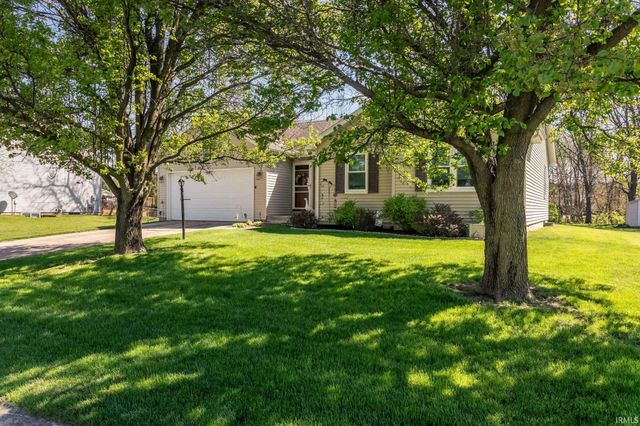 54818 Sunset Court, Osceola, IN 46561