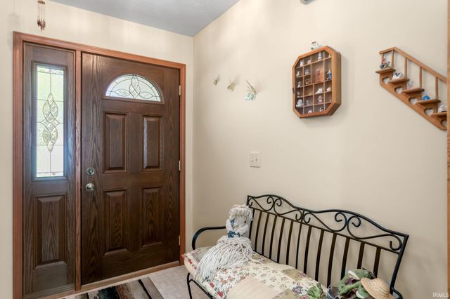54818 Sunset Court, Osceola, IN 46561