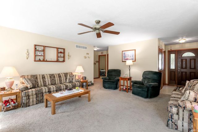 54818 Sunset Court, Osceola, IN 46561