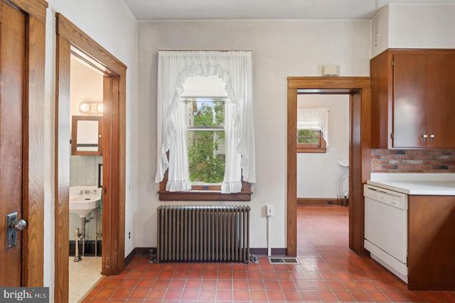 203 COCOA AVE, Hershey, PA 17033