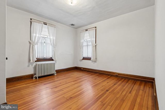 203 COCOA AVE, Hershey, PA 17033