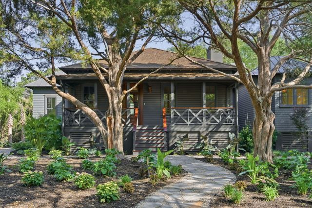 2814 Brooks Street, Sullivans Island, SC 29482