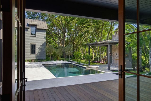 2814 Brooks Street, Sullivans Island, SC 29482