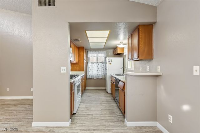 2148 Pebble Creek Lane, Laughlin, NV 89029