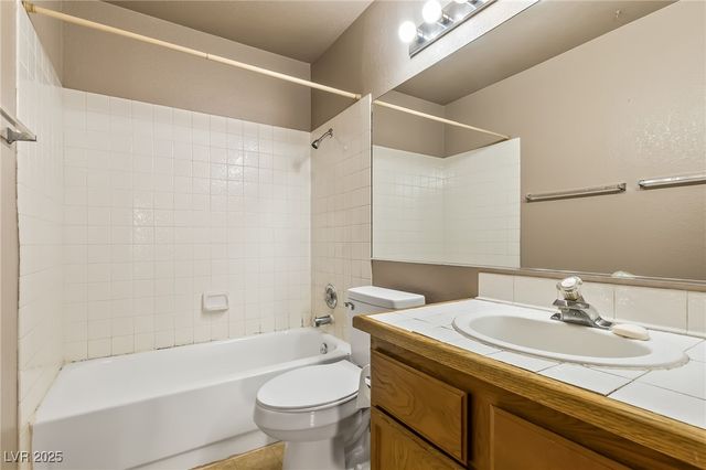 2148 Pebble Creek Lane, Laughlin, NV 89029