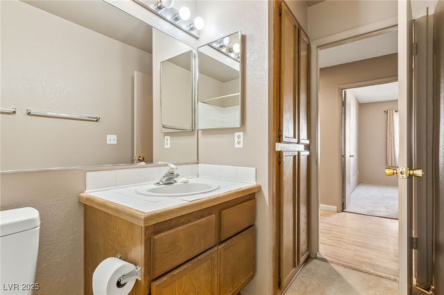 2148 Pebble Creek Lane, Laughlin, NV 89029