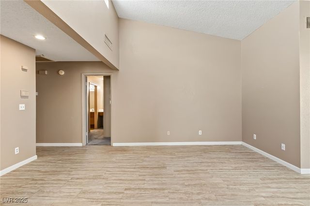 2148 Pebble Creek Lane, Laughlin, NV 89029