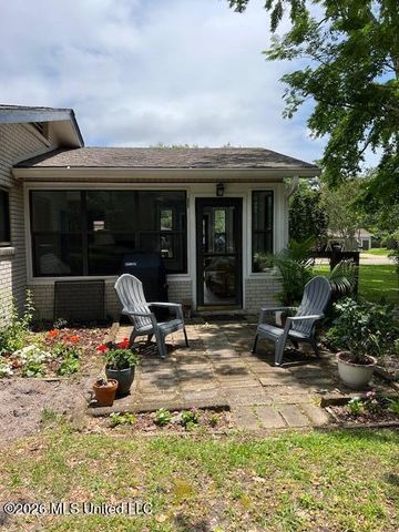 119 Edmund Drive, Long Beach, MS 39560