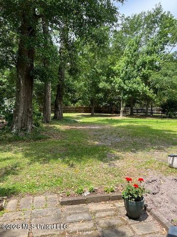 119 Edmund Drive, Long Beach, MS 39560