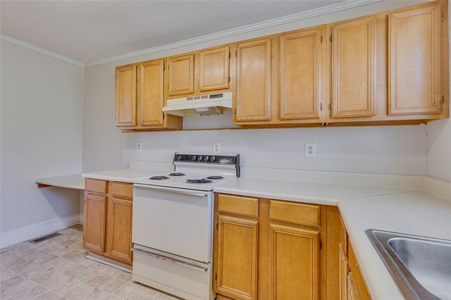 103 & 105 Woodrow Street, Belton, SC 29627