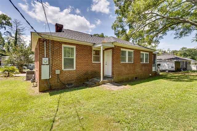 103 & 105 Woodrow Street, Belton, SC 29627