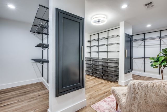 4506 College Park Drive, Dallas, TX 75229