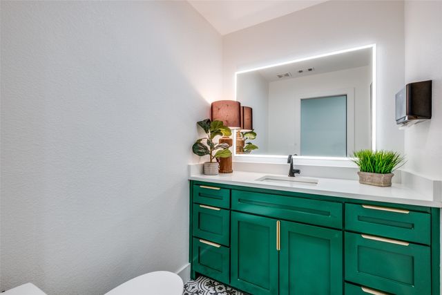 4506 College Park Drive, Dallas, TX 75229