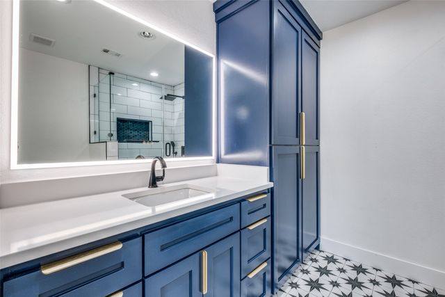 4506 College Park Drive, Dallas, TX 75229