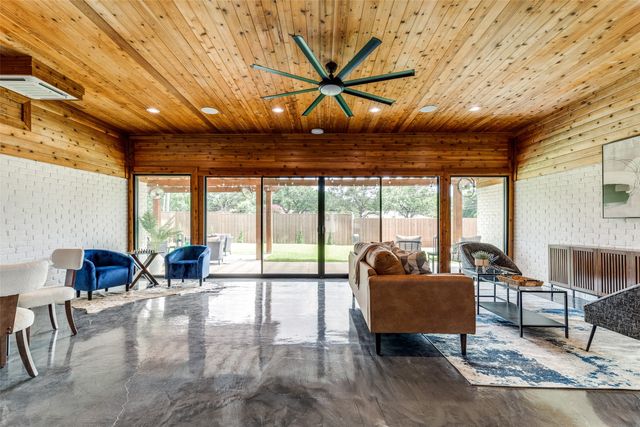 4506 College Park Drive, Dallas, TX 75229