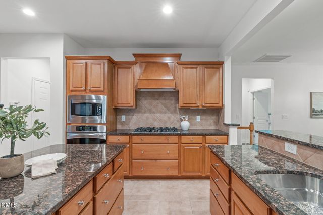 1424 Marsalis Way, Cary, NC 27519