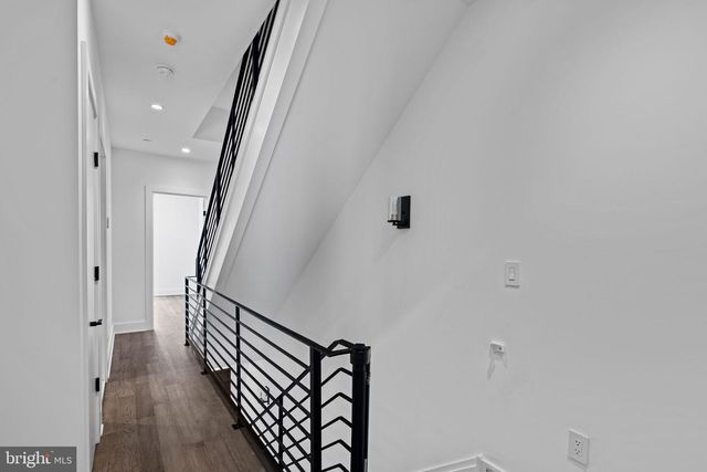 742 S BROAD ST, Philadelphia, PA 19146