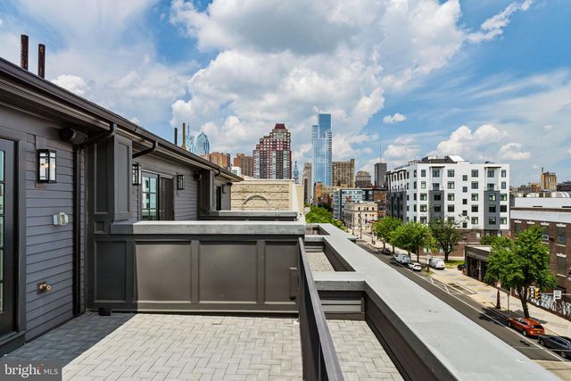 742 S BROAD ST, Philadelphia, PA 19146