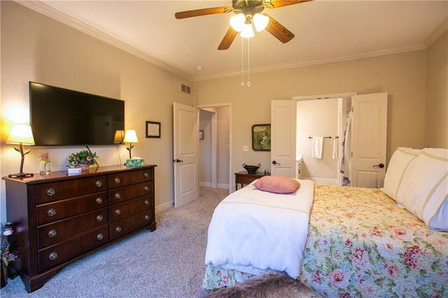 14823 Meadow Lane, Leawood, KS 66224