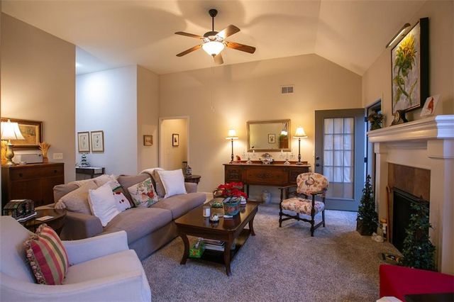 14823 Meadow Lane, Leawood, KS 66224