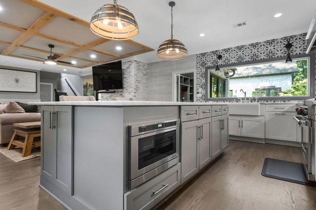 1483 Collier SE Drive, Smyrna, GA 30080