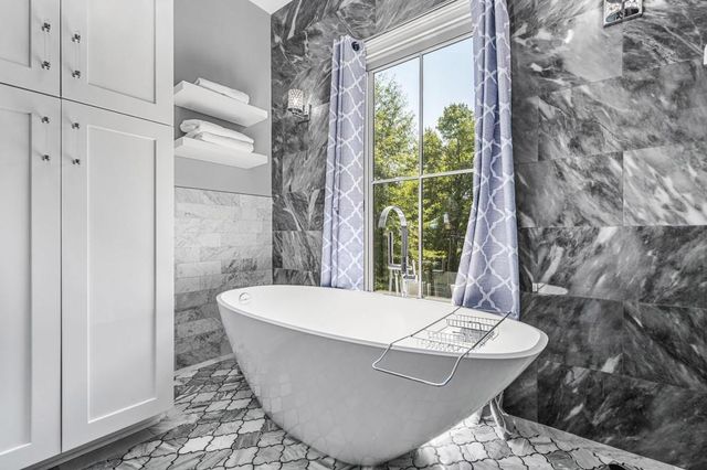 1483 Collier SE Drive, Smyrna, GA 30080