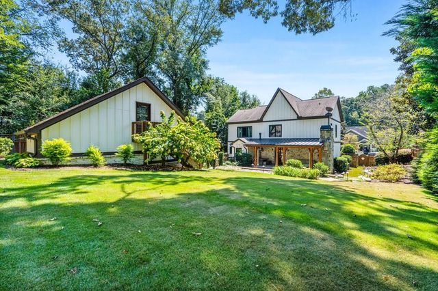 1483 Collier SE Drive, Smyrna, GA 30080