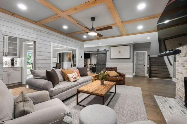 1483 Collier SE Drive, Smyrna, GA 30080