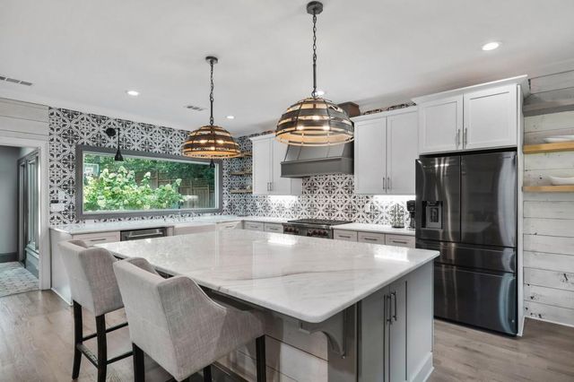 1483 Collier SE Drive, Smyrna, GA 30080