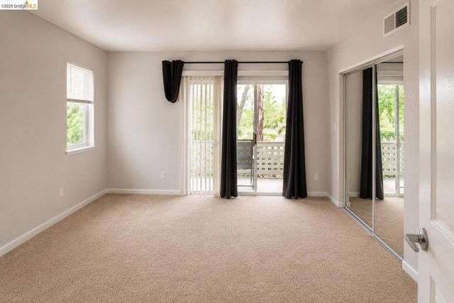 256 Napoli Ct, Hercules, CA 94547